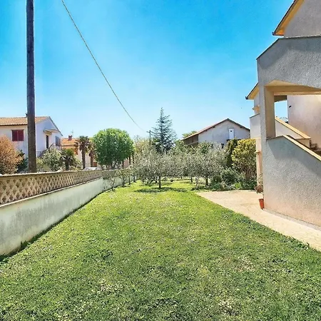 Für 4 Personen Ca 90 Qm In Medulin, Istrien Südküste Von Istrien - B60858 Apartment